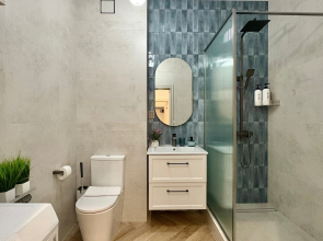 Квартира Новая с видом на горы и балконом