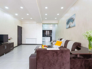 Апартаменты on Mashtots avenue 33/1-51