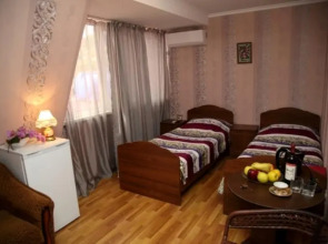 Отель Милана