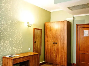 Отель Корсар