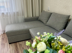 Uyutnaya Studiya Vozle Parka Galitskogo Flat