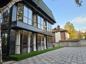 Villa Honey Apartments Almaty