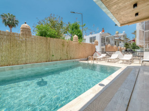 Отель Hildegard