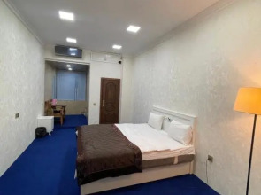 Отель Grand Mirror