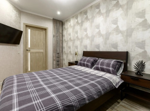 Апартаменты двухкомнатные LUX с видом на ДОН №10