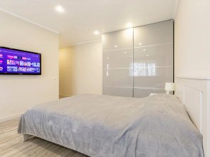 Апартаменты на набережной Адмирала Серебрякова