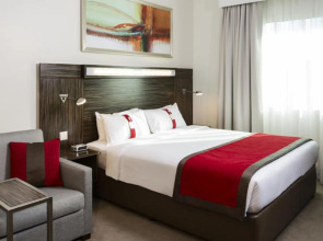 Holiday Inn Express | Dubai Internet City, an IHG Hotel