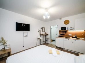 Апартаменты Маршала Сергеева 3 (123)