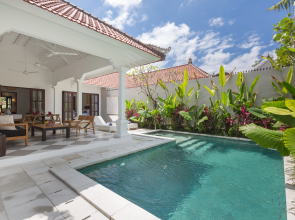 CJ Seminyak Villa