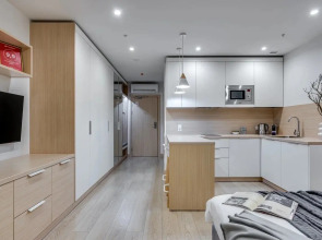 Апартаменты Family Lux с панорамным видом на Остров Мечты и на город