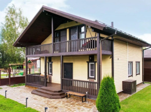 Bereg Gromovo Private house