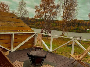 Вилла Семейно-Туристический загородный клуб Карамелькино Коттедж 4