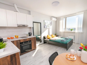 Уютная квартира-студия с шикарным Видом на море и мост