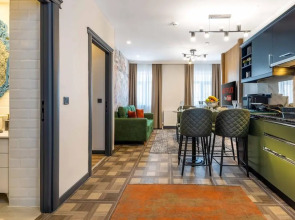 Отель BayMari Suites City Life