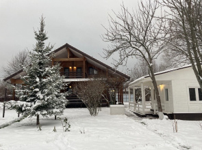 Gostevoy Dom Ilyinskoye 77 Private House