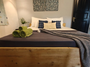 Бунгало SOLS Backyard