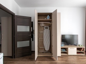 Апартаменты Акула в Артлайне у Метро