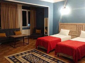 Отель Gvino Minda