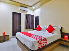 Daksh-Talala Hotel