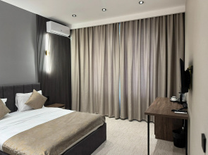 Отель Twelve Inn