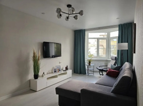 Квартира Новая Дизайнерская на Центральной Улице Города