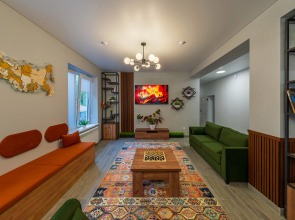 Хостел Все Свои