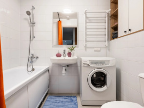 Квартира Гуашь Художника с видом на город