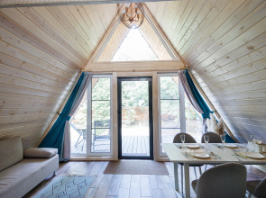 A-Freym Dlya Otdyha V Dubovom Lesu Private House