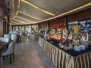 Hon Tam Resort (formerly MerPerle Hon Tam Resort)