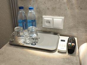 Отель Revel Hotel
