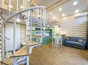 Частный дом  Три Избы