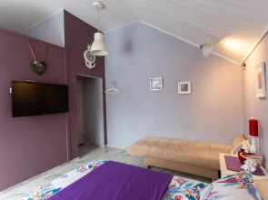 Гостевой дом Four Lions House (Фор Лайонс Хаус)