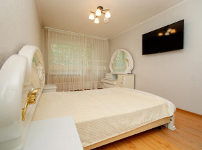 Апартаменты С Комфортом Есенина 9