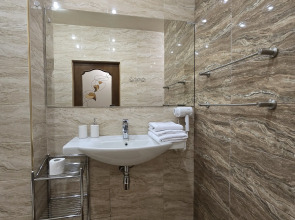 Апартаменты у набережной Суры на М. Горького 18