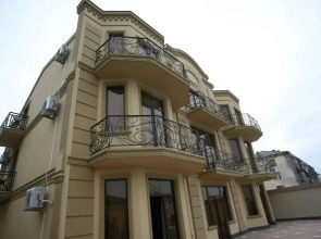 Отель Premier Hotel