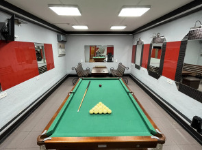 Хостел Шале