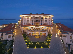 Birun Ada Hotel