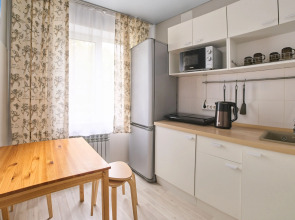 Апартаменты Трехкомнатные 10 тысяч метров 1