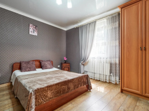 Uyut Private House