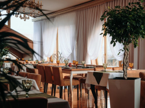 Отель Bayil Breeze