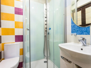 Апартаменты LeoHotels на 4 Советской 8