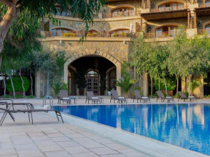 Отель Sapphire Marine