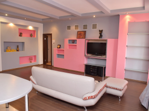 Апартаменты Sutki VIP на Володарского