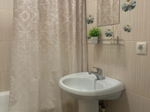 Квартира Прекрасная Возле Кристалла Рядом С Центром