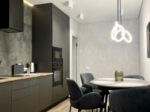 V Tsentre Ryadom S Akvaparkom Flat