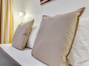 Апартаменты На Комендантском 28