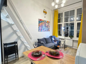 Апартаменты двухуровневые Cosmo Star на Соколиной горе