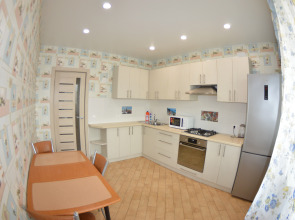 Апартаменты Уютная двушка на Верхней дуброве 2Б