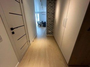 Апартаменты просторные Эль Апарт с стильным ремонтом и видом на Ростове