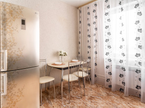 Квартира двухкомнатная Stepanenkov Родионова 43